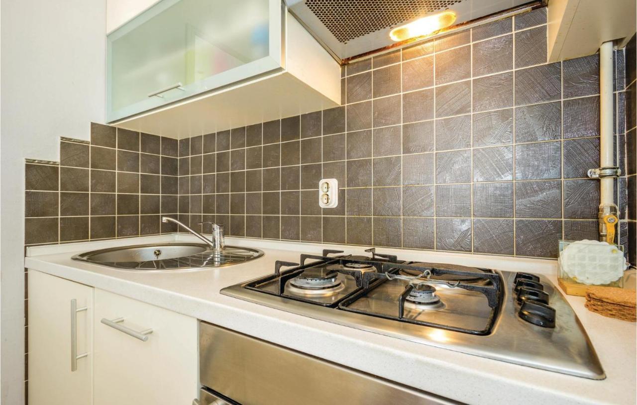 1 Bedroom Amazing Apartment In Rijeka Extérieur photo